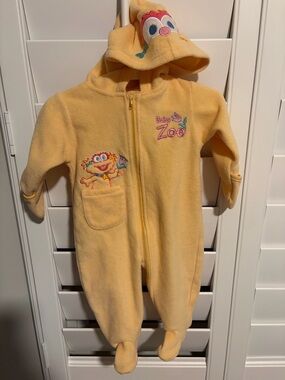 Vintage Sesame Street Yellow Baby Zoe Hooded Fleece Footed One-Piece